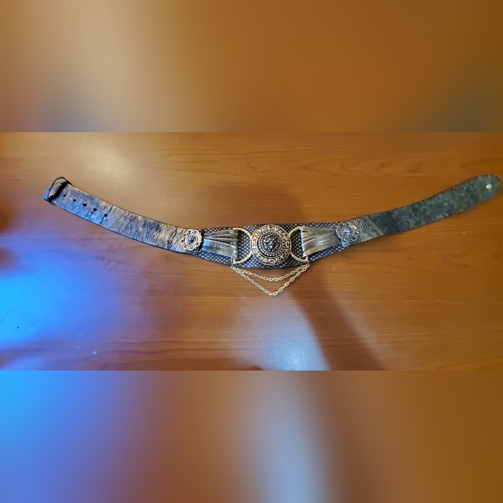 Vintage Leather Lion Head Belt